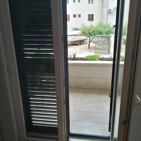 Elvis Makarska